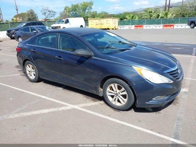 Salvage Hyundai SONATA Image