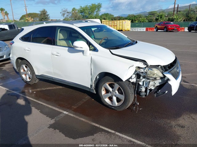 Salvage Lexus RX Image