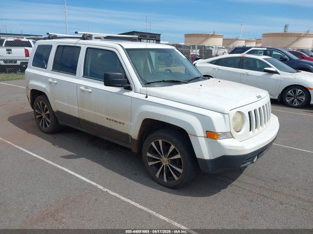 Salvage Jeep Patriot Image