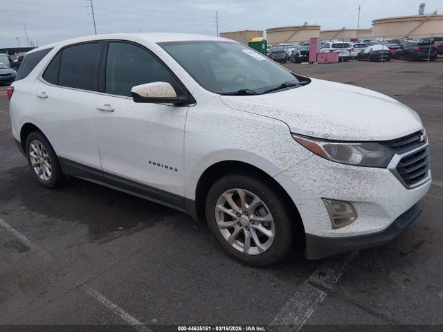 Salvage Chevrolet Equinox Image