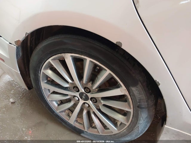 Lincoln MKZ Select