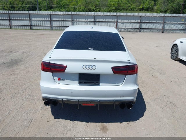 Audi S6 4.0t Premium Plus