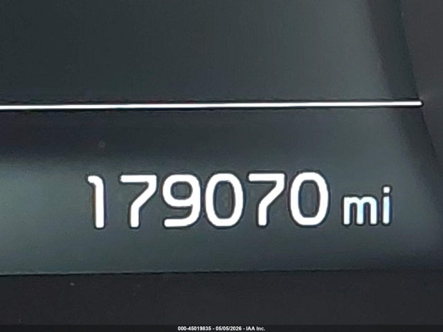 Kia Cadenza Technology