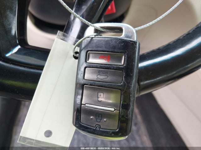 Kia Cadenza Technology