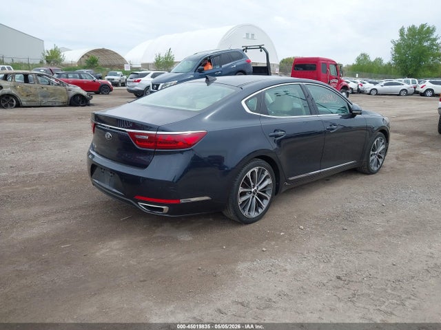 Kia Cadenza Technology