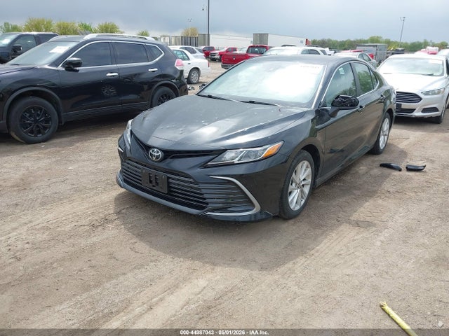 Toyota Camry Le Awd