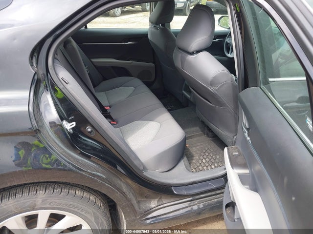 Toyota Camry Le Awd