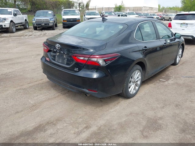 Toyota Camry Le Awd