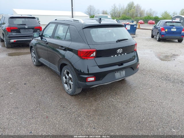 Hyundai VENUE Sel
