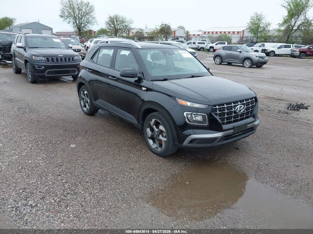 Salvage Hyundai VENUE Image
