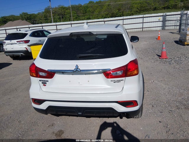 Mitsubishi Outlander 2.0 Le