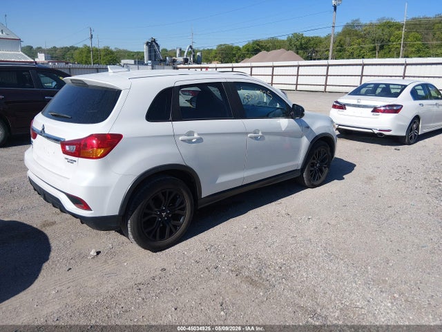Mitsubishi Outlander 2.0 Le