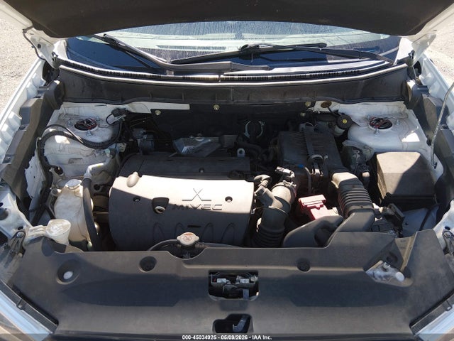 Mitsubishi Outlander 2.0 Le