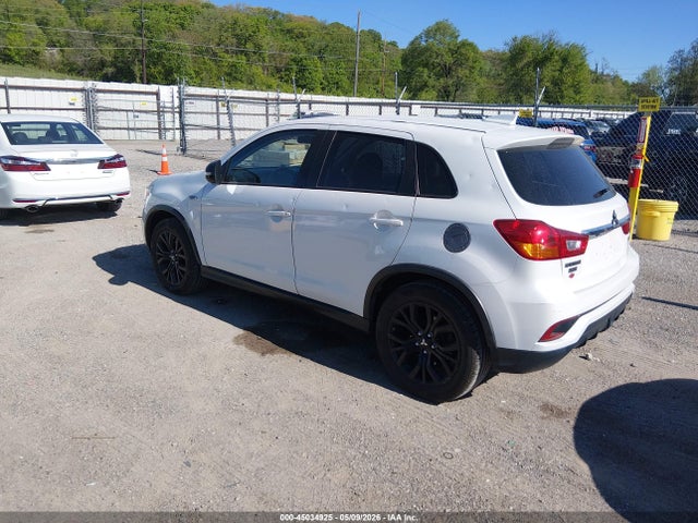 Mitsubishi Outlander 2.0 Le