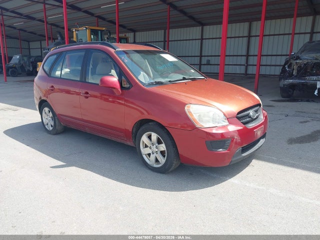 Salvage Kia Rondo Image