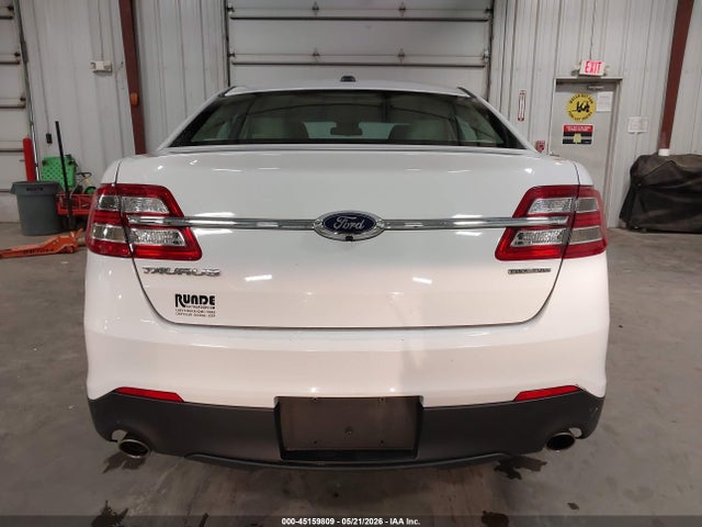 Ford Taurus Se