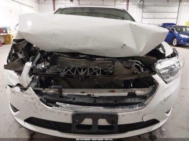 Ford Taurus Se