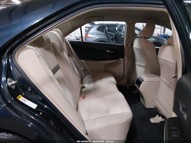 Toyota Camry Le