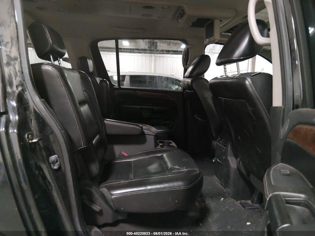 Nissan Armada Platinum