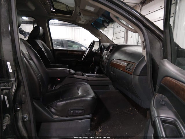 Nissan Armada Platinum