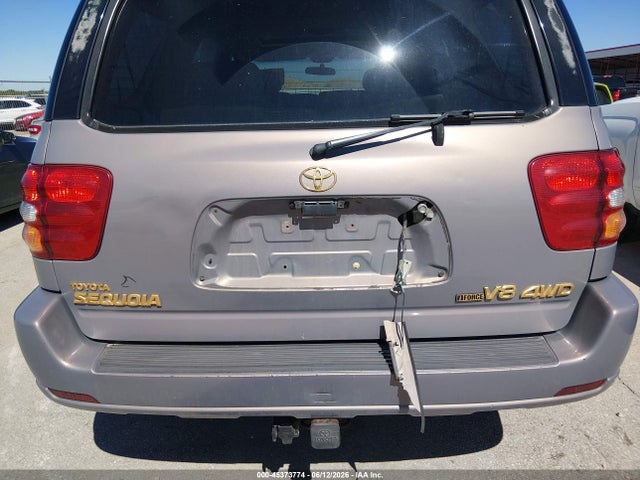 Toyota Sequoia Limited V8