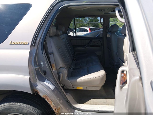 Toyota Sequoia Limited V8