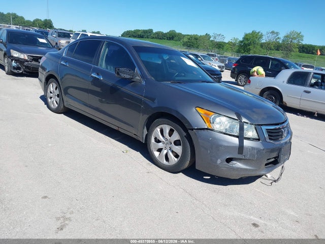 Salvage Honda Accord Image