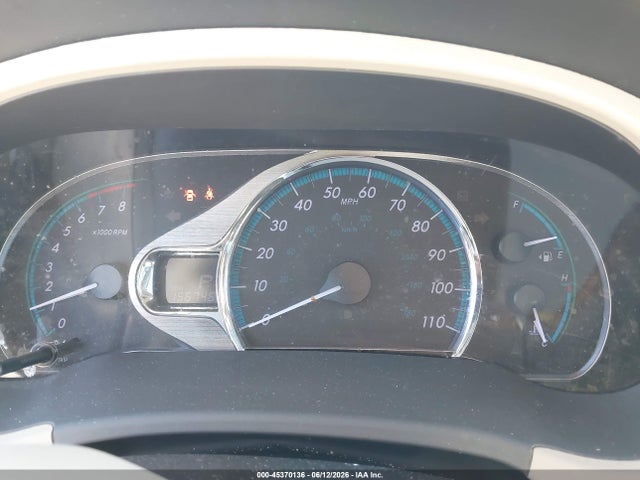 Toyota Sienna Xle V6 8 Passenger