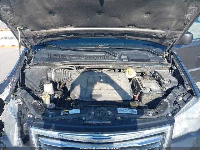 Chrysler Town & Country Touring