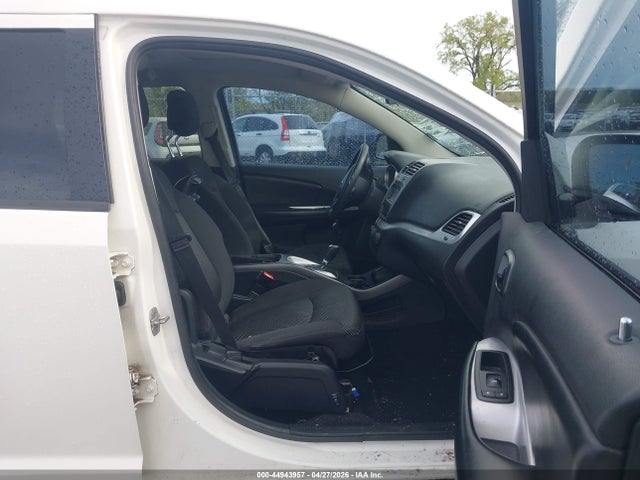 Dodge Journey Sxt