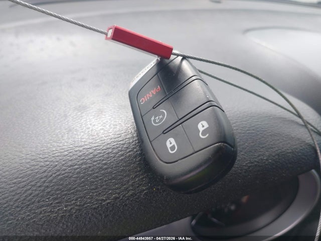 Dodge Journey Sxt