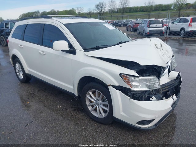 Salvage Dodge Journey Image