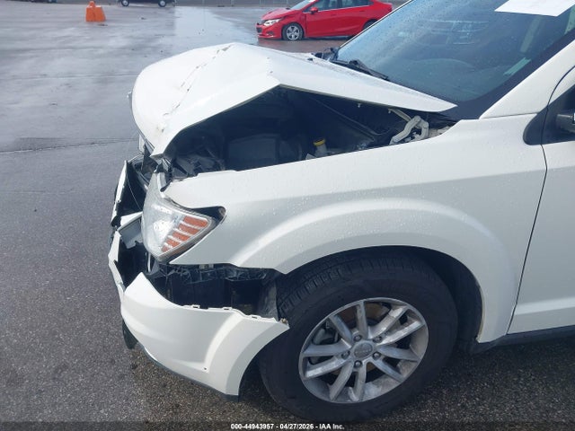 Dodge Journey Sxt