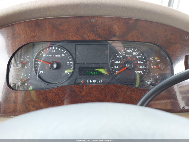 Ford F-550 Super Duty Stripped Chass