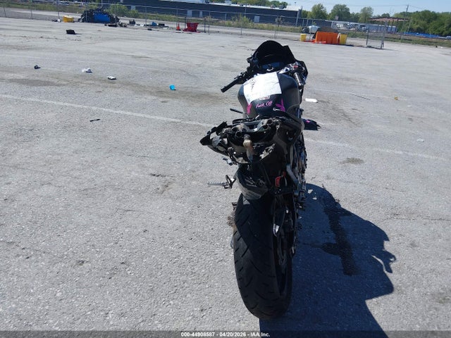 Honda Cbr500 Ra