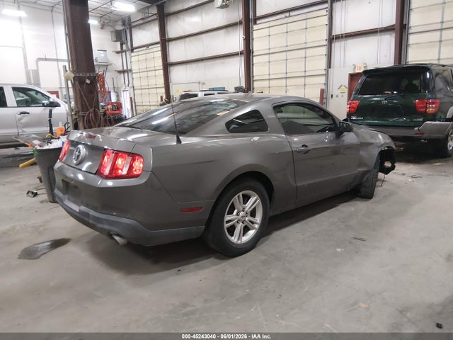 Ford Mustang V6