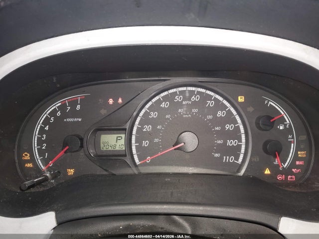 Toyota Sienna Le V6 8 Passenger