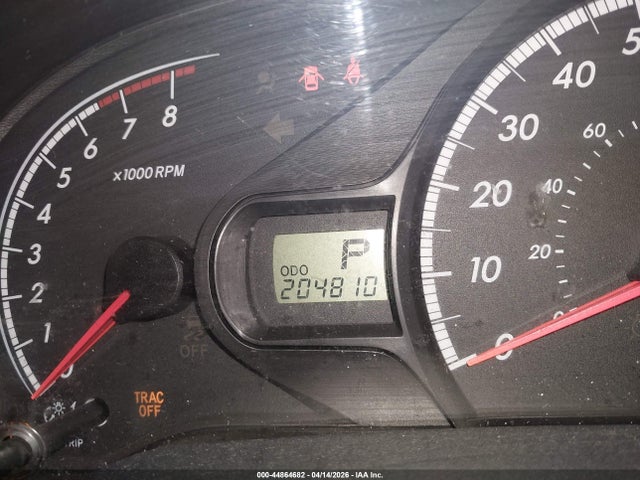Toyota Sienna Le V6 8 Passenger
