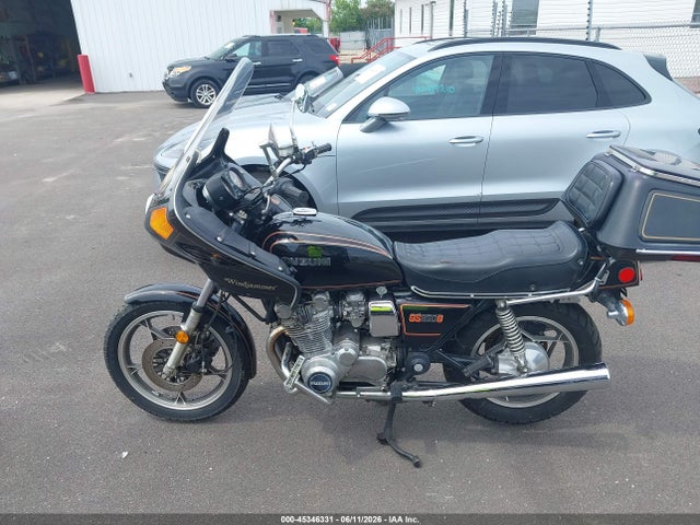 Suziki 800