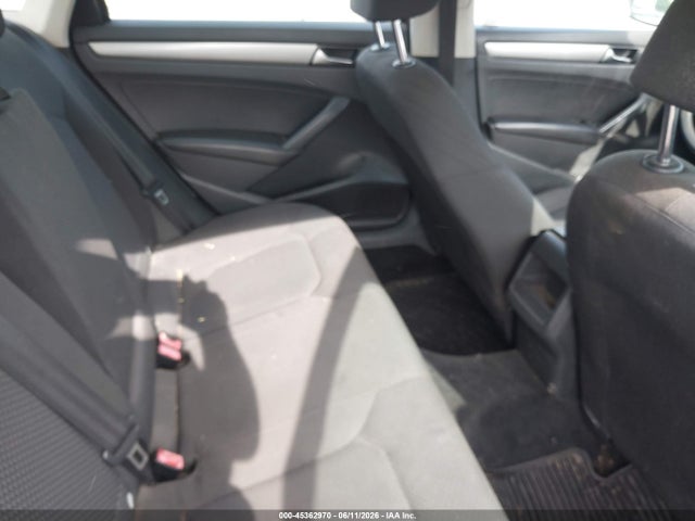 Volkswagen Passat 2.5l S