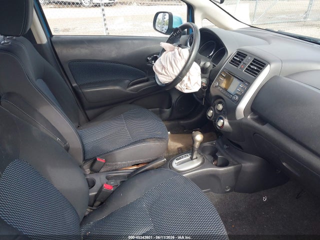 Nissan Versa Sv