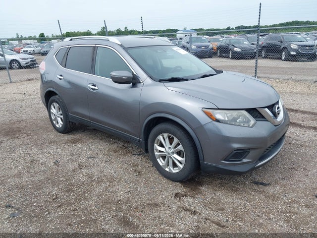 Salvage Nissan Rogue Image