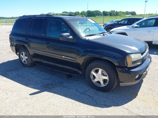 Salvage Chevrolet Trailblazer Image