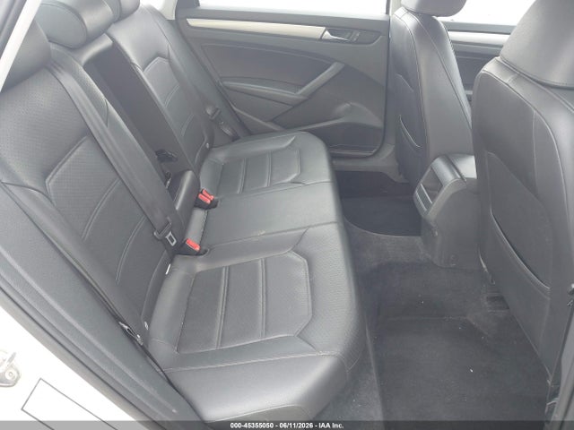 Volkswagen Passat 1.8t Wolfsburg Edition