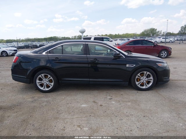 Ford Taurus Sel
