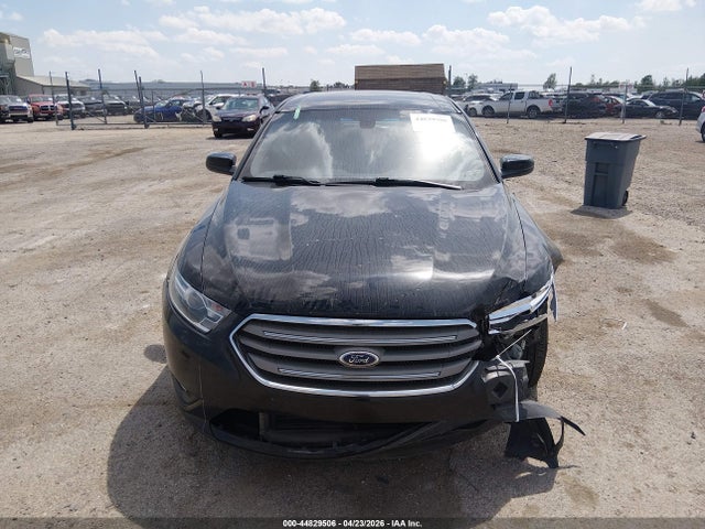 Ford Taurus Sel