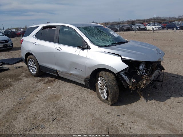 Salvage Chevrolet Equinox Image