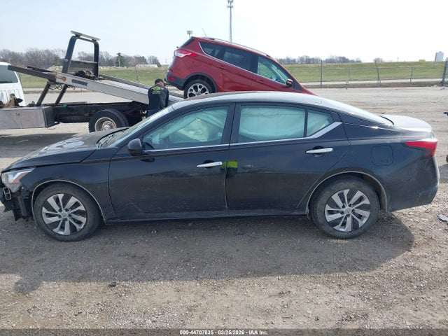 Nissan Altima S Fwd