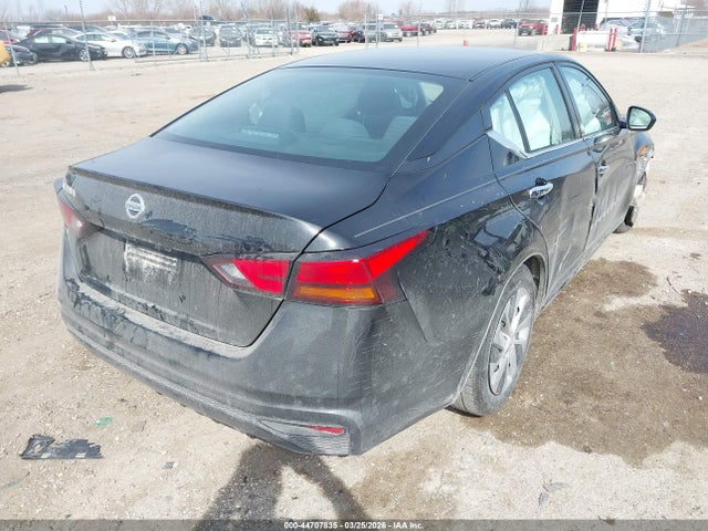 Nissan Altima S Fwd