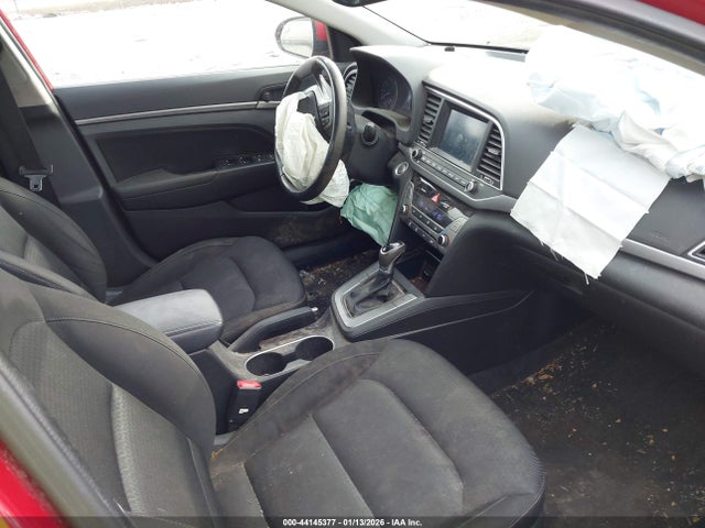 Hyundai ELANTRA Value Edition